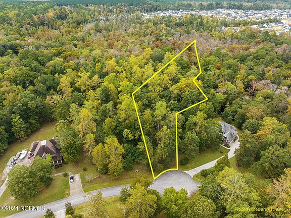 2nd image of 107 Stonewall Circle