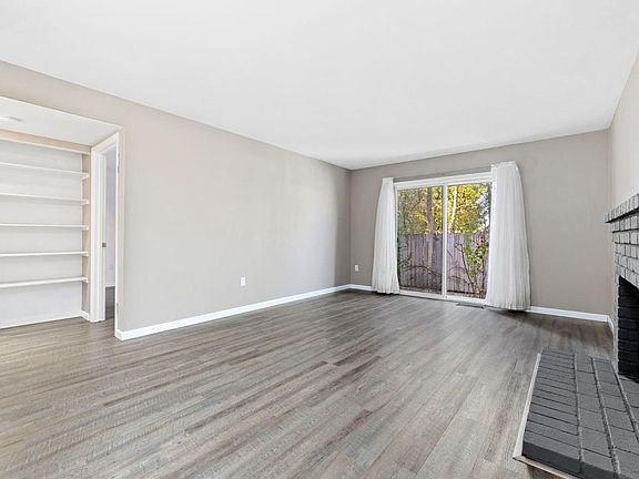 5th image of 2336 San Miguel Place