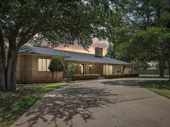 1800 N Charles St, Pampa, TX 79065