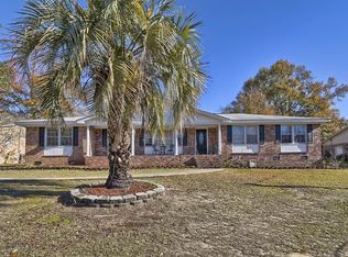 8 Elm Ct, Lexington, SC 29072