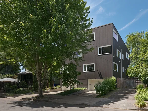 3745 NE Mallory Ave, Portland, OR 97212
