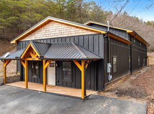 2881 Caughron Mountain Rd, Sevierville, TN 37876