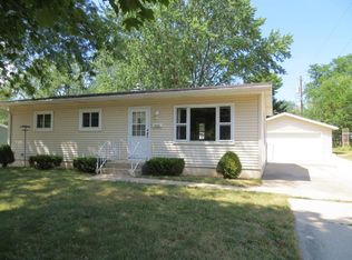 1926 Thackeray Rd, Madison, WI 53704