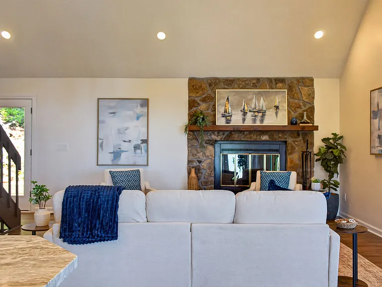 1091 Deer Run Rdg — Photo 3