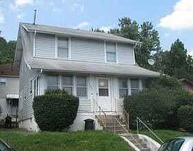 1st image of 1044 Beech Ave
