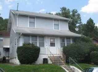 1044 Beech Ave, Charleston, WV 25302