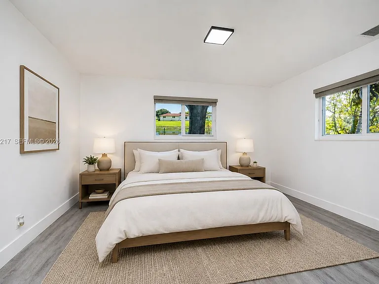 1530 NW 47th Ave — Photo 11