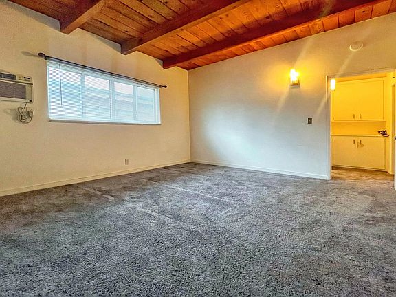 2nd image of 1250 Stanford St #3
