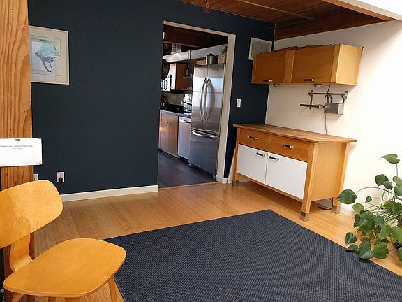 2nd image of 645 Haight St APT 1B