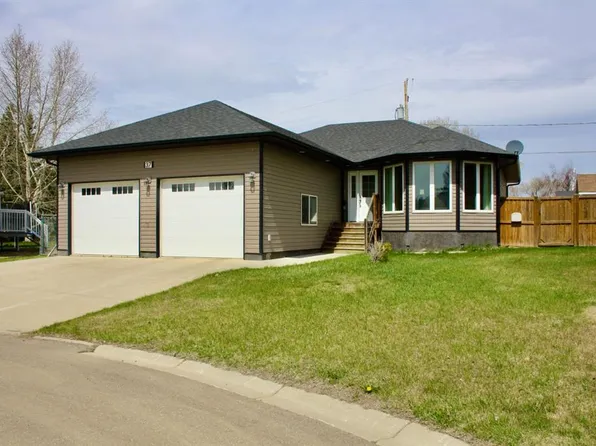 37 SE Ball Pl, Neilburg, SK S0M 2C0