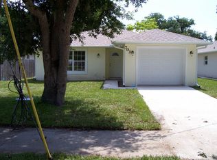 703 Dougherty St, New Smyrna Beach, FL 32168
