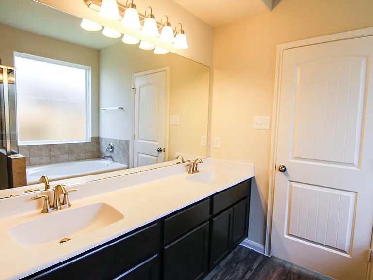 Westhope Dr — Photo 15
