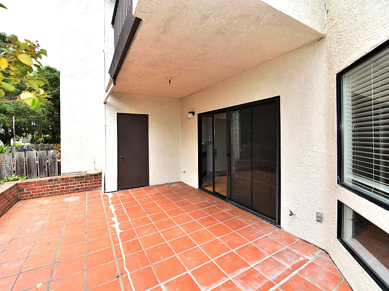 21314 Gary Dr #105 — Photo 21