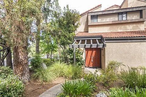 21820 Marylee St #225 — Photo 53