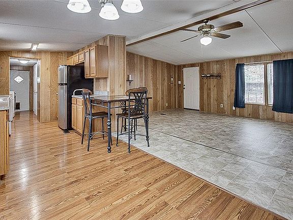 5th image of 5459 Millie Ln