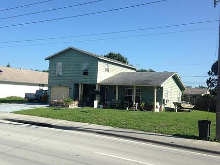 1st image of 565 SE Port Street Lucie Blvd