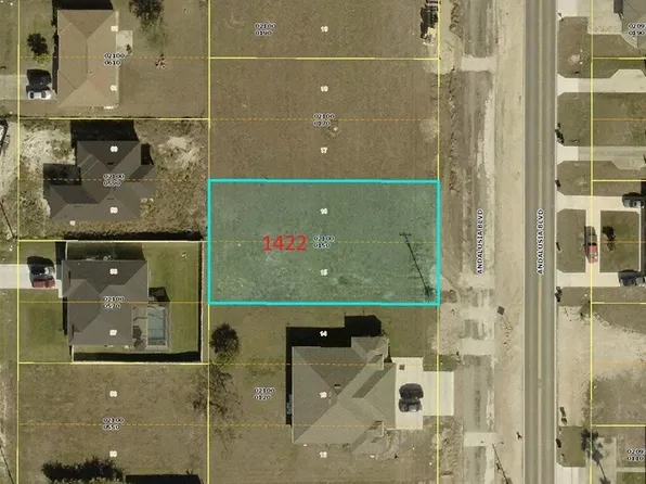 1422 Andalusia Blvd, Cape Coral, FL 33909