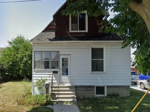 1242 Michigan Ave, Bay City, MI 48708