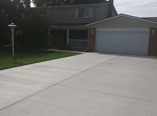49617 Nautical Dr, Chesterfield, MI