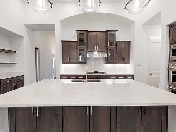 2nd image of 4724 Cypress Thorn Dr