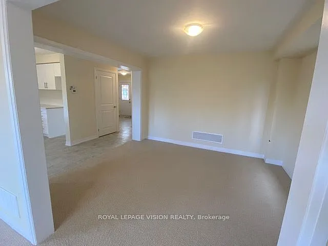 45 Carew Blvd — Photo 14