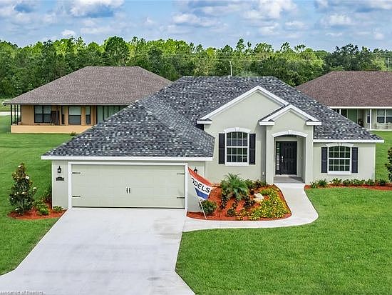 2nd image of 4981 Myrtle Beach Dr