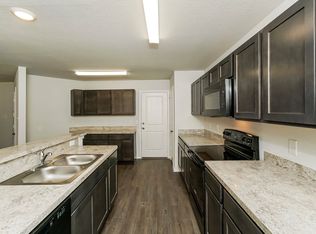 9303 Evening Shade Ct, San Antonio, TX 78211