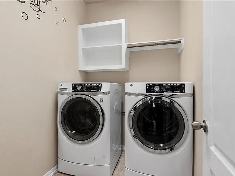2127 Blossomcrown Dr — Photo 22