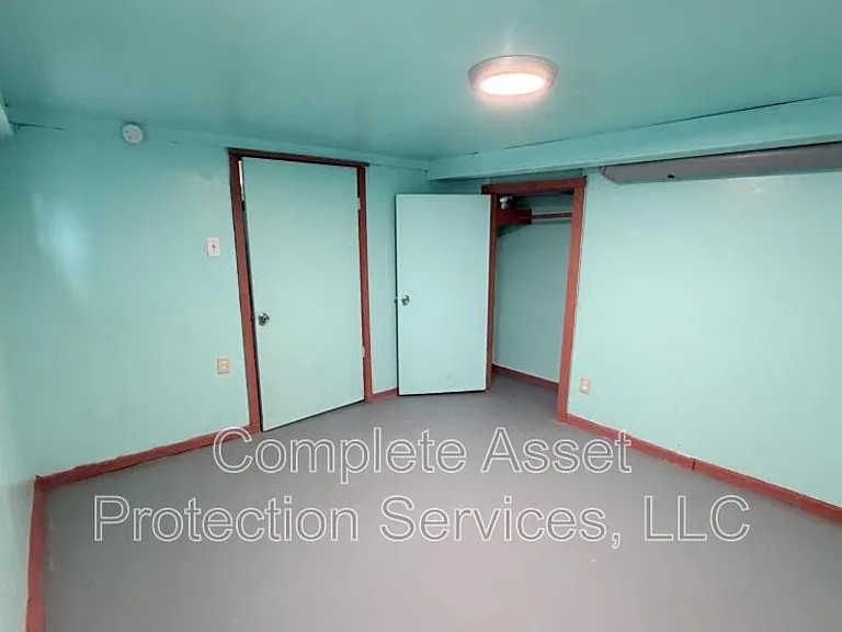 3716 Delaware St — Photo 5