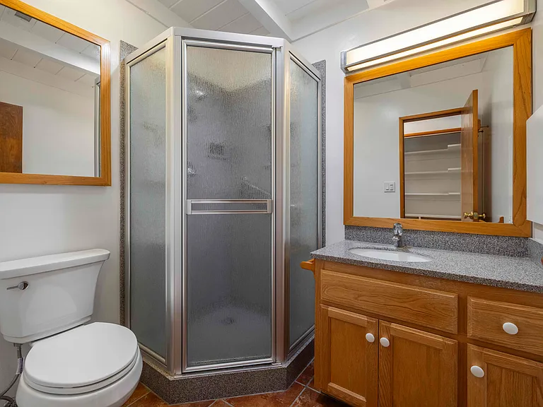 22826 Marjorie Ave — Photo 33