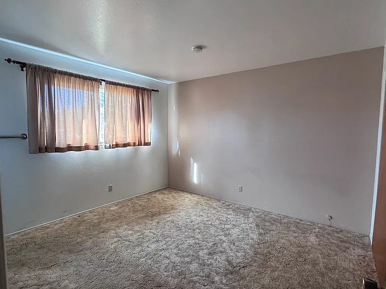 1808 Ronie Way — Photo 8