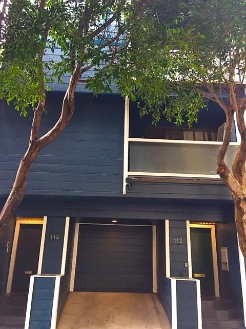 3 bed, 1150 sqft, $6,400 — Photo 2