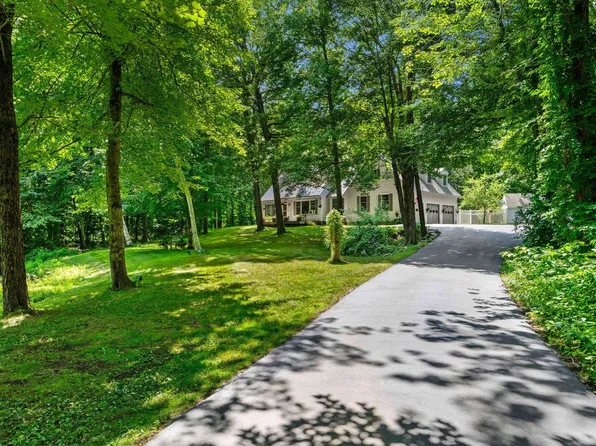 85 Maple Avenue, Atkinson, NH 03811