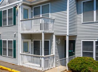970 S Main St, Plantsville, CT 06479
