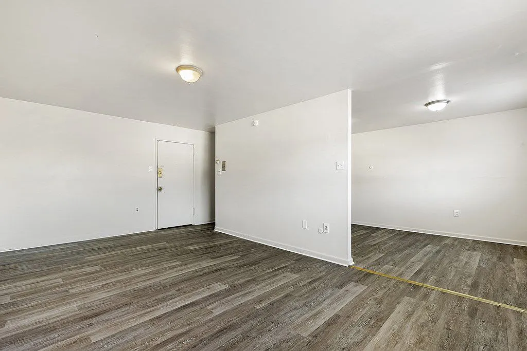 1 bed, $1,149 — Photo 3