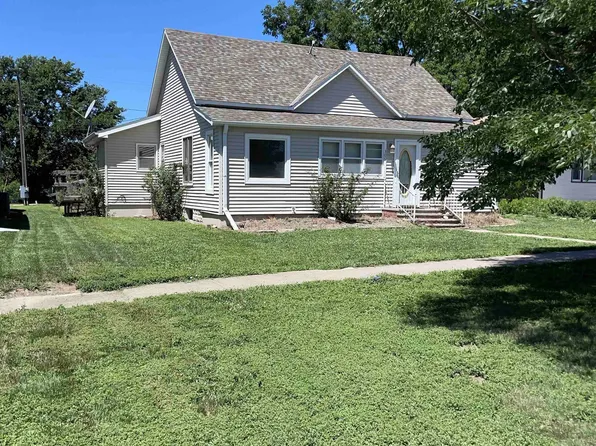 306 Lincoln St, Farnam, NE 69029