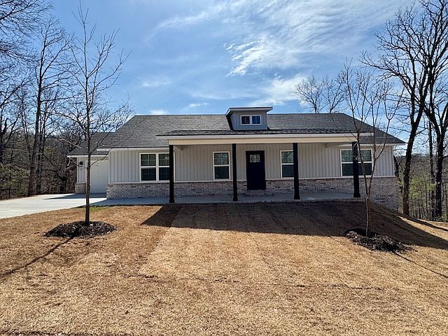 1st image of 8 Dumfries Dr