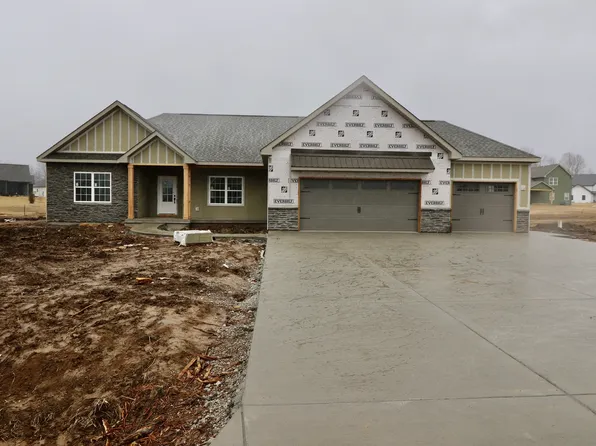 1450 Quail Ct, Crawfordsville, IN 47933