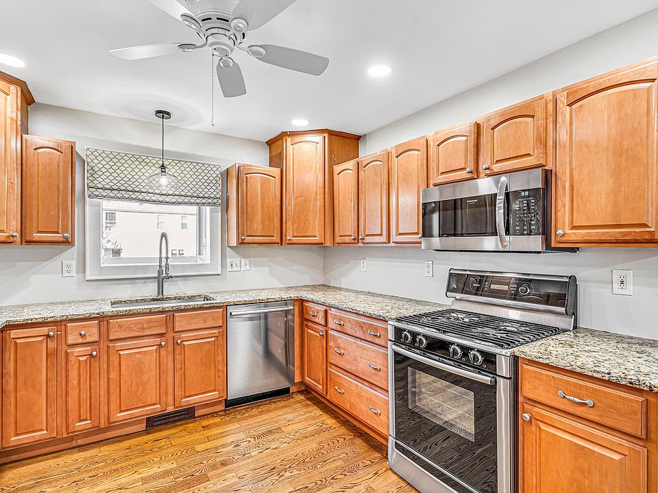 90 Beal Rd, Waltham, MA 02453 Zillow