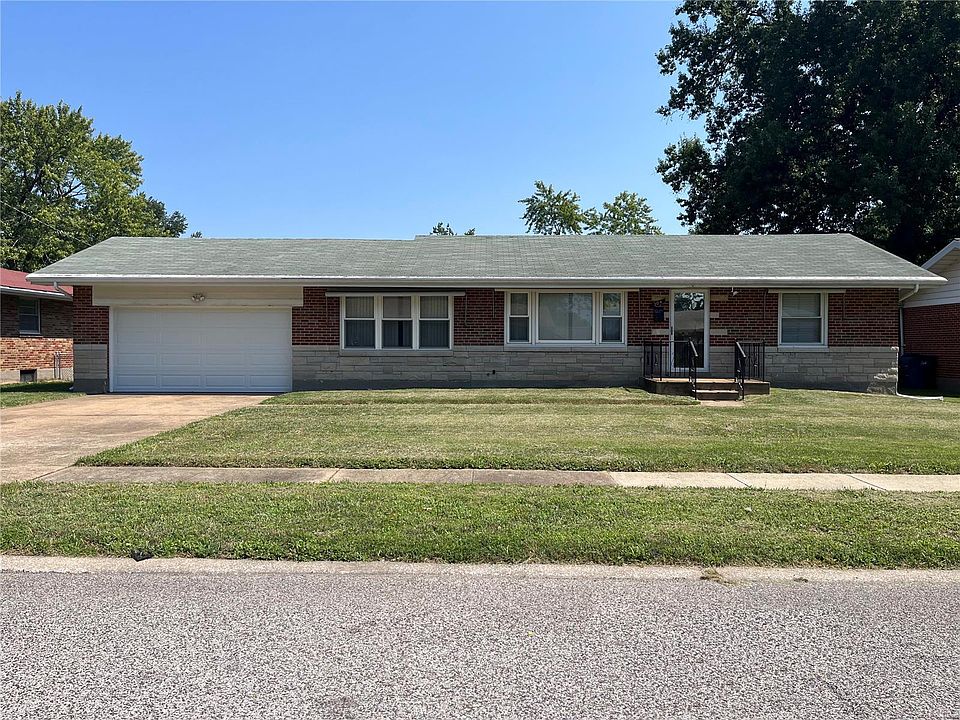 1st image of 304 Kirk Dr