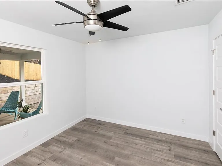 5204 Ledesma Rd — Photo 27