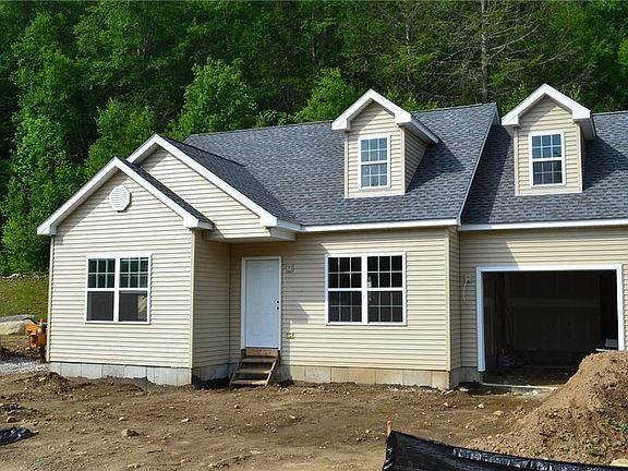 5th image of 16 Fiddlehead Dr #16