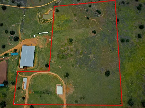 5830 N Highway 16, Llano, TX 78643
