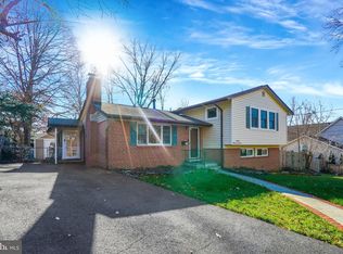 9915 Colony Rd, Fairfax, VA 22030