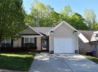 3906 Bluestem Dr, Greensboro, NC 27405