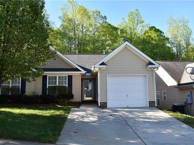 3906 Bluestem Dr, Greensboro, NC, 27405