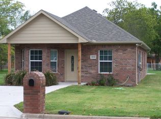 1020 N Ricketts St, Sherman, TX 75092