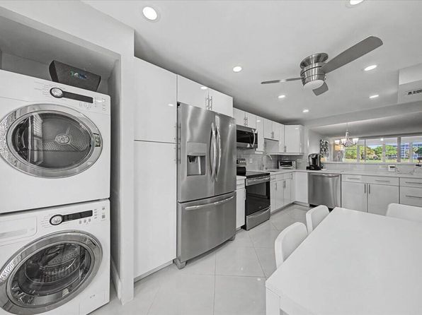 2701 S Palm Aire Dr APT 103