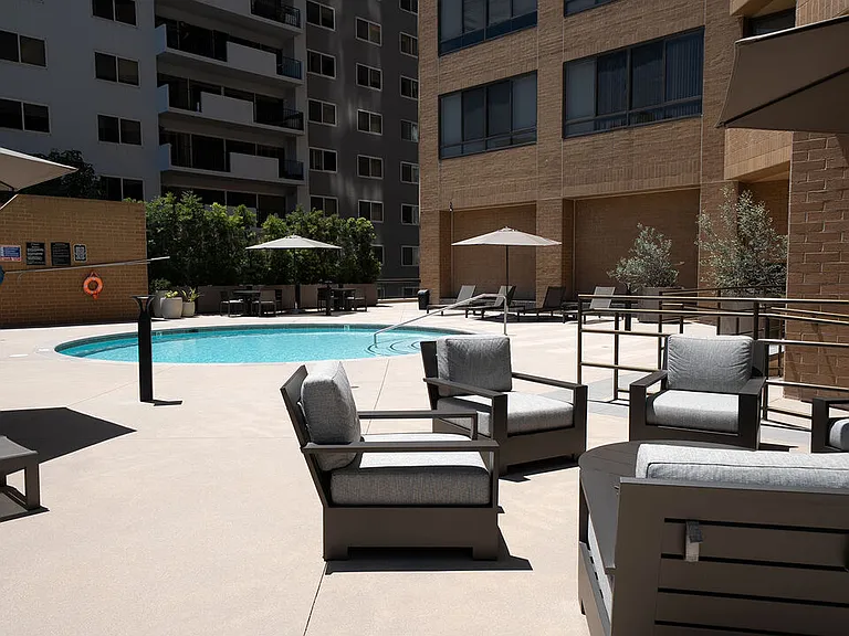 10430 Wilshire Blvd #603 — Photo 28