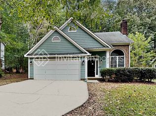 8613 Hornwood Ct, Charlotte, NC 28215